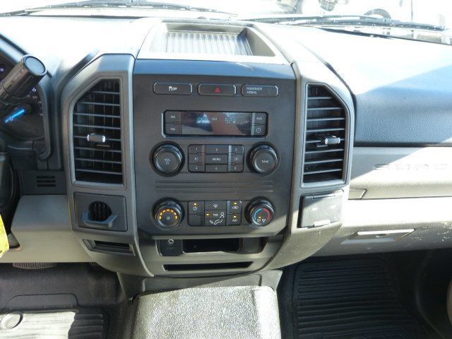 Used 2018 Ford F250 2WD Regular Cab Super Duty image 22