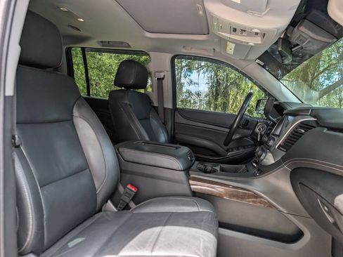 Used 2019 Chevrolet Suburban LT AWD/4WD image 21