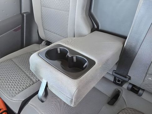 Used 2020 Ford Escape SE Sport image 30