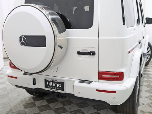 Used 2021 Mercedes-Benz G 550 image 12