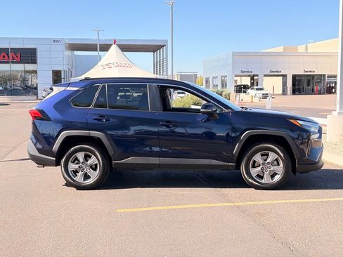 Used 2024 Toyota RAV4 XLE AWD/4WD image 7