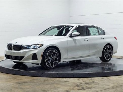 New 2026 BMW 330i xDrive Sedan w/ Premium Package image 8
