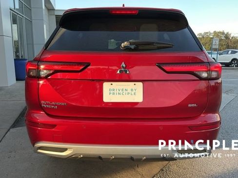 Used 2023 Mitsubishi Outlander SEL FWD image 10