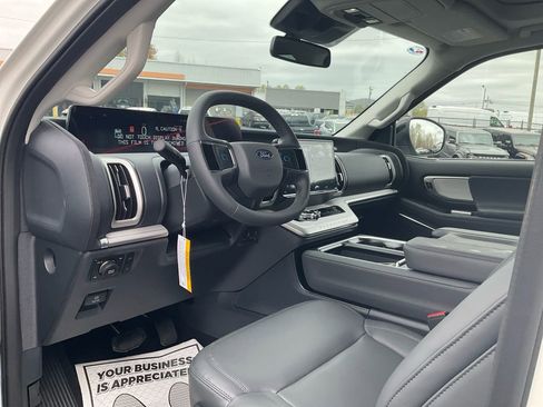 New 2026 Ford Expedition Max Active image 15