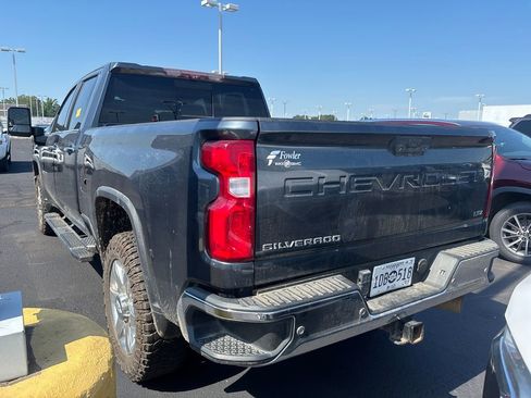 Used 2020 Chevrolet Silverado 2500 LTZ w/ LTZ Premium Package AWD/4WD image 2