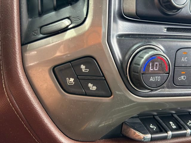 Used 2017 Chevrolet Silverado 2500 High Country w/ Duramax Plus Package AWD/4WD image 30
