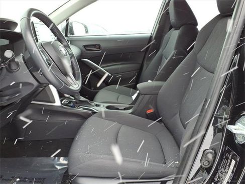 Certified 2022 Toyota Corolla Cross LE image 13