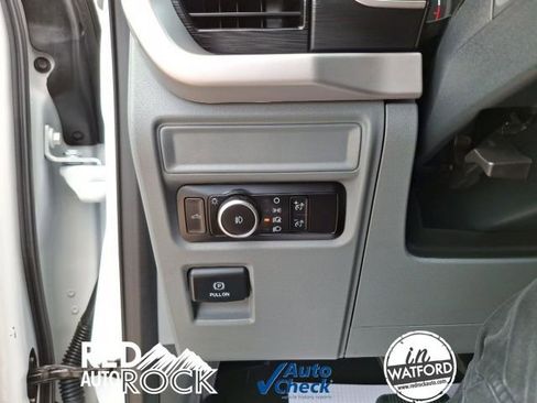 Used 2023 Ford F150 XLT image 18