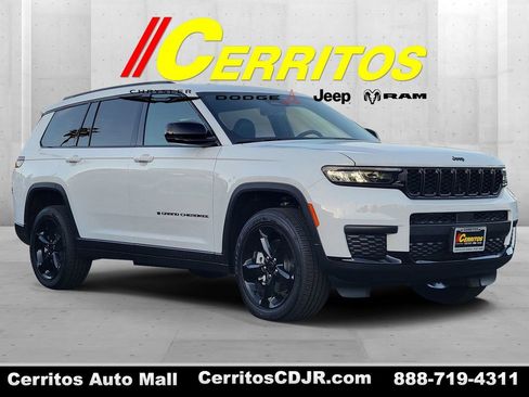 New 2025 Jeep Grand Cherokee L Altitude image 1