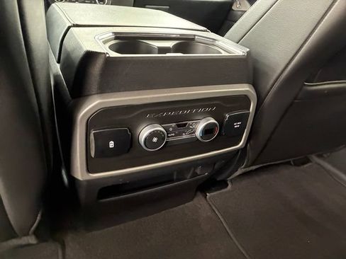 Used 2021 Ford Expedition XLT AWD/4WD image 19