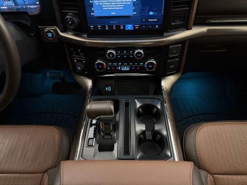 Used 2024 Ford F150 King Ranch w/ FX4 Off-Road Package image 19