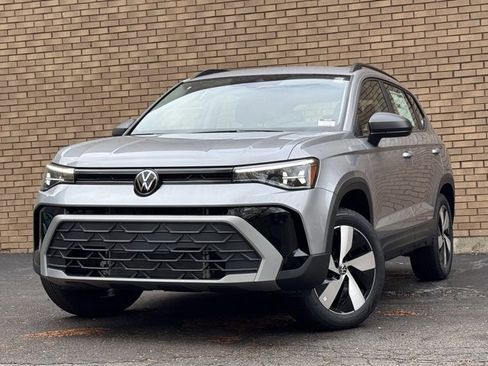 New 2025 Volkswagen Taos S image 25