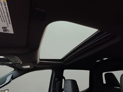 Used 2023 Chevrolet Silverado 1500 High Country w/ High Country Premium Package image 21