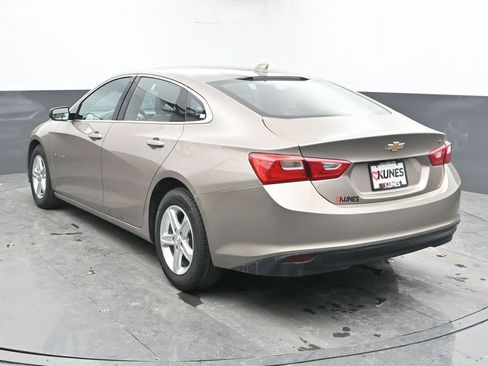 Used 2023 Chevrolet Malibu LT image 9