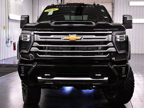 New 2026 Chevrolet Silverado 3500 High Country w/ High Country Premium Package image 2