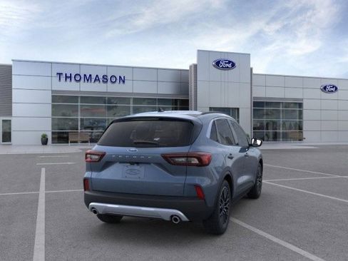 New 2025 Ford Escape SE image 31