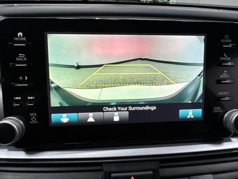 Used 2021 Honda Accord Sport image 4
