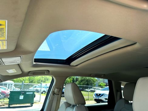 Used 2017 Acura MDX SH-AWD w/ Technology Package image 19