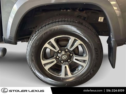 Used 2017 Toyota Tacoma SR5 image 14