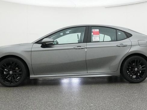 New 2026 Toyota Camry SE FWD image 19