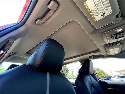 Used 2019 Toyota Camry XSE FWD image 14