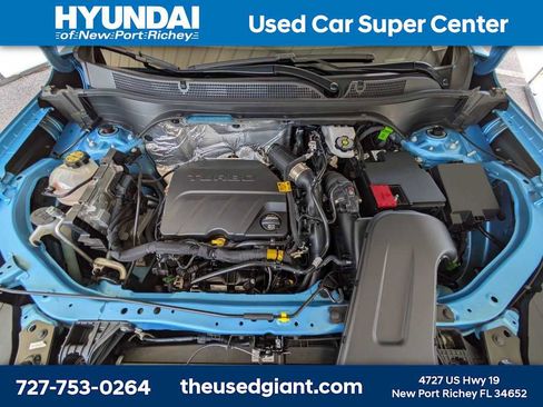 Used 2025 Chevrolet Trax LT FWD image 14