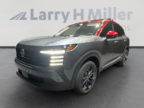 New 2026 Nissan Kicks SR w/ SR Premium Package AWD/4WD image 1