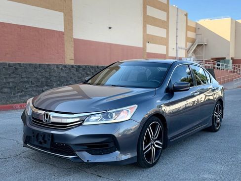 Used 2016 Honda Accord Sport image 21