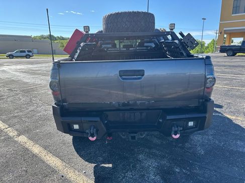 Used 2015 Toyota Tacoma 4x4 Double Cab image 6
