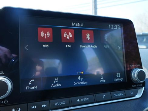 Used 2023 Nissan Sentra SV w/ All-Weather Package FWD image 33