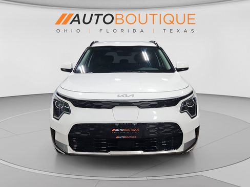 Used 2023 Kia Niro Wind w/ Wind Preserve Package FWD image 8
