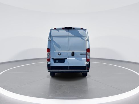 Used 2025 RAM ProMaster 2500 w/ Convenience Group FWD image 8