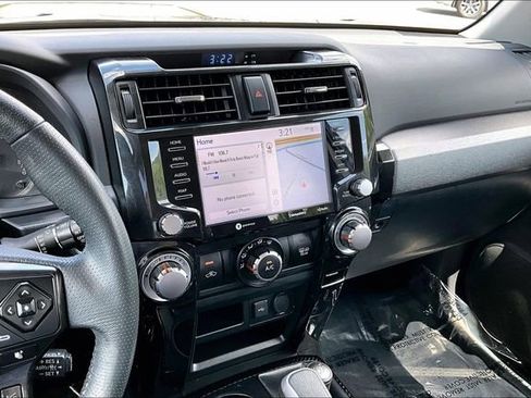 Used 2021 Toyota 4Runner TRD Off-Road Premium w/ Moonroof Package AWD/4WD image 15