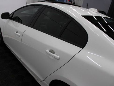 Used 2018 Volvo S60 T5 Dynamic w/ Vision Package image 7