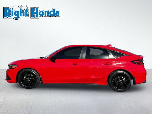Used 2024 Honda Civic Sport image 4