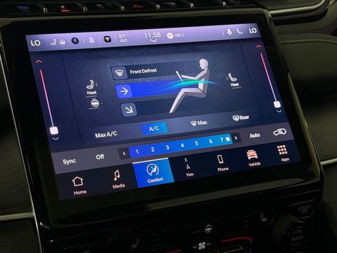 Used 2022 Jeep Grand Cherokee Limited 4xe image 21