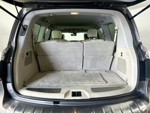 Used 2016 INFINITI QX80 4WD w/ Deluxe Technology Package image 32