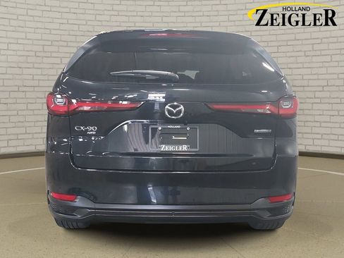 Used 2024 MAZDA CX-90 3.3 Turbo w/ Preferred Plus AWD/4WD image 6