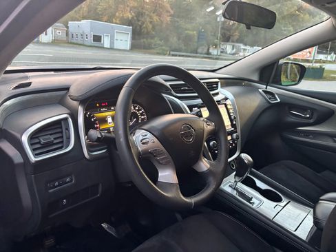Used 2016 Nissan Murano SV image 23