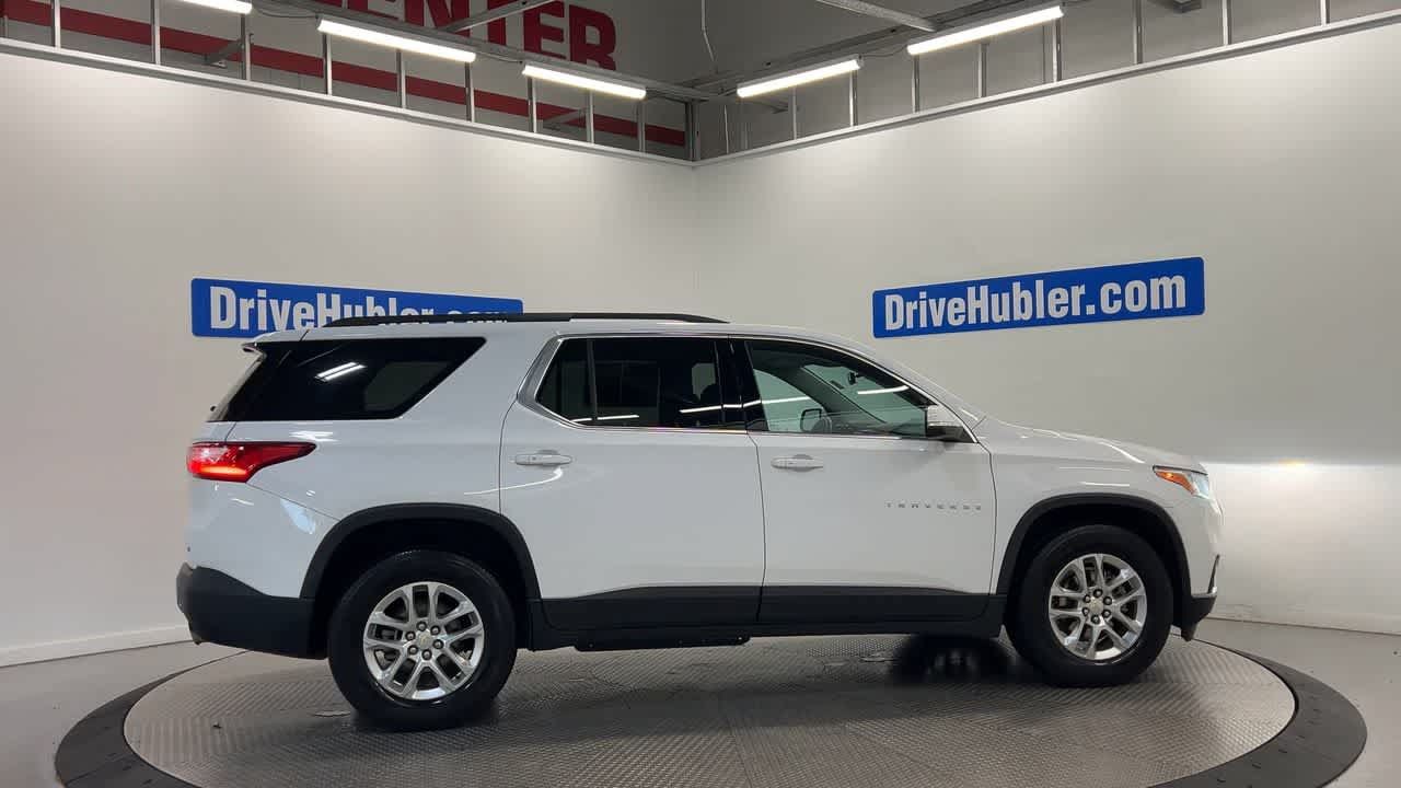 Used 2021 Chevrolet Traverse LT w/ LPO, Cargo Package AWD/4WD image 3