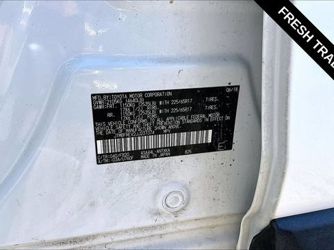 Used 2018 Toyota RAV4 LE AWD/4WD image 17