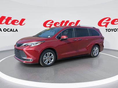 Used 2023 Toyota Sienna Platinum