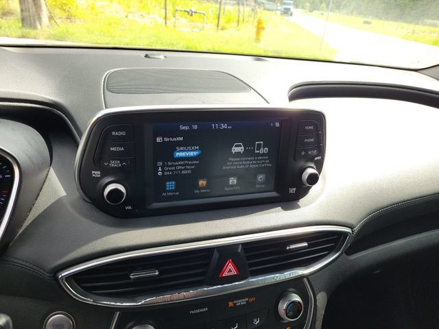 Used 2019 Hyundai Santa Fe SEL FWD image 28
