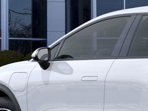 New 2026 Chevrolet Equinox EV LT image 13