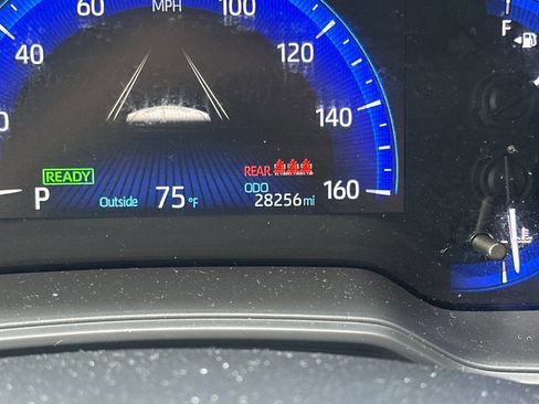 Used 2022 Toyota Corolla LE image 24