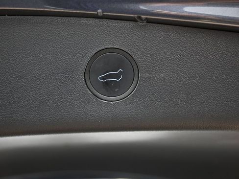 Used 2023 Tesla Model 3 Standard Range RWD image 15