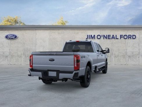 New 2026 Ford F250 Lariat w/ Black Appearance Package AWD/4WD image 8
