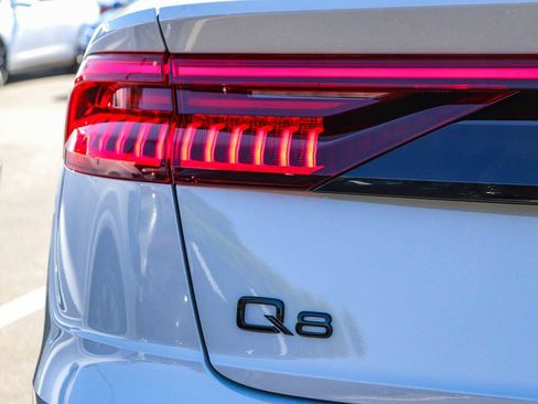 Used 2023 Audi Q8 Premium w/ Convenience Package AWD/4WD image 11