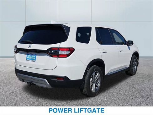 Certified 2025 Honda Pilot EX-L image 7