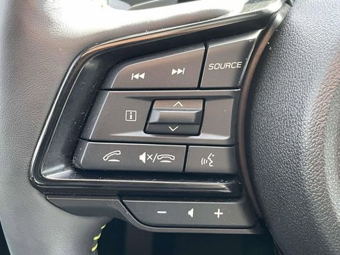 Used 2025 Subaru Ascent Bronze Edition w/ Popular Package #2 image 11